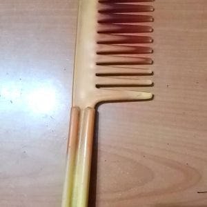 Comb