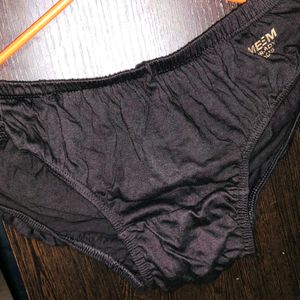 2XL Used Panty For Women 2 Months Old Chek Descrip