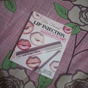 Too Faced Lip Injection  Maximum Plump