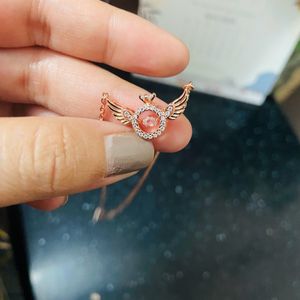 Angel Rose Gold Pendant With Chain