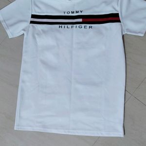 A White Colour Tops