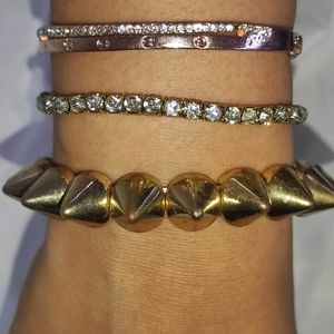 Set Of 3 Golden Braclet