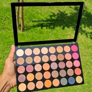 Swiss Beauty 40 Color Proffesional Eyeshadow Palet