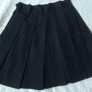 Black Mini Pleated Skirt