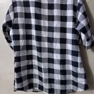 Chequered Quarter Sleeved Shirt