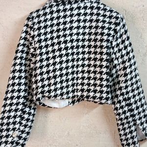 Beautiful Crop Top Woolen Jacket Coat Multicolour