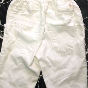 Girls White Denim Joggers Pant/jeans