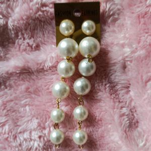 Urbanic Pearl Earrings