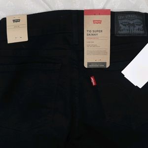 Levis 710 Super Skinny Jeans Size 25