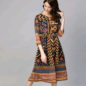 PlusS Navy Blue & Yellow Geometric A-line Dress