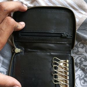 This Is The Pure Leather Purse For Women