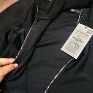 NO Tag Available /ZARA Gym/Casual Wear