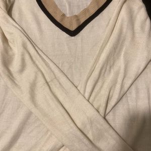 white v neck pullover