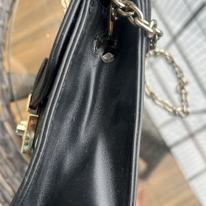 Elle Sling Bag With Chain- Small Size