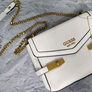 ❗️New GUESS Sling Bag | First Copy | Mall Pull-out