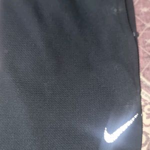 Nike Black Track Pant Size 30-32 Stretchable