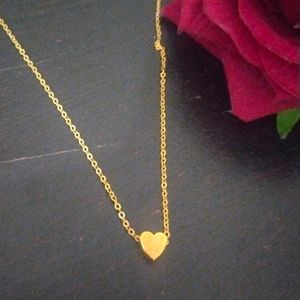 Aesthetic Minimal Thin Artificial Gold Heart Chain