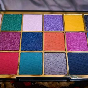 Makeup Revolution London Eye Shadow Palette