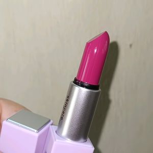 Plum Goodness Derma hues Lipstick