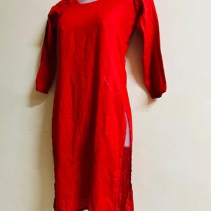 Red Kurti