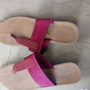 *BRANDED* BATA Stylish Slippers