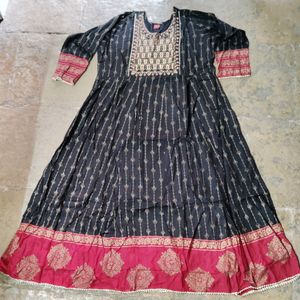 Golden Printed Ethnic Kurti