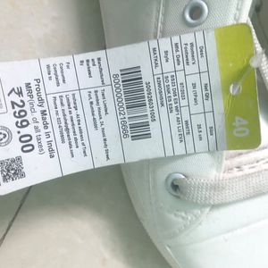 New Zudio Shoe With Price Tag