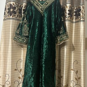 New Pakistani Kurti Set