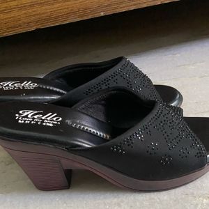 Absolutely New Black Sandal