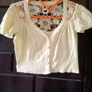 Cute Crop Top Like Blouse Also