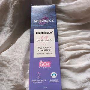 Aqualogica Illuminate +dewy Sunscreen