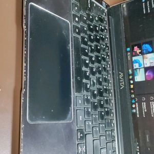 Laptop AVITA