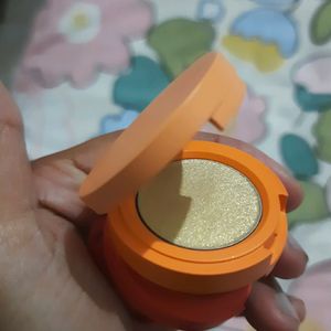 Kaja Poppy Champagne Eyeshadow