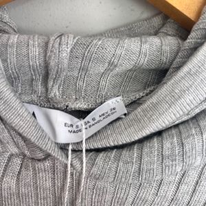 Zara Cropped Hoodie