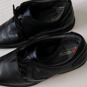 Vorth Brand Men Black Lace-up Leather Formal Shoes