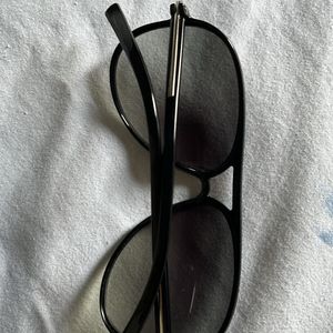 Brand New dressbery sunglasses