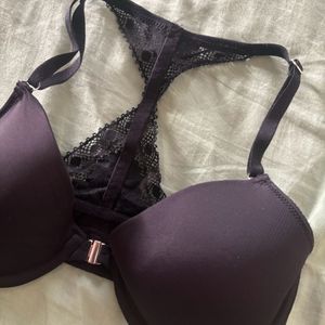 Amante Front Lock Bra