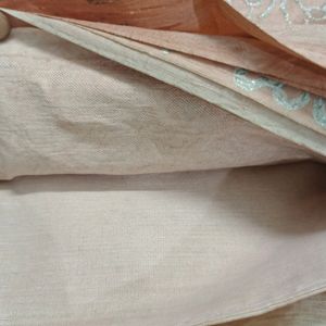 🤍🩷Silver Embroidery Saree In Light Peach🩷