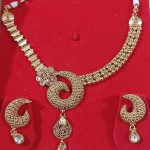 Artificial Gold/Goldan Colour Jewellery Set