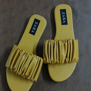 Flip-flops & Slippers