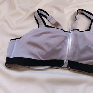 Victoria Secret Sports Bra 38DD