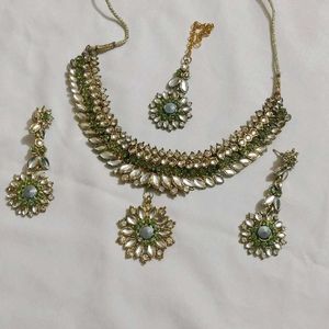 Necklace Set