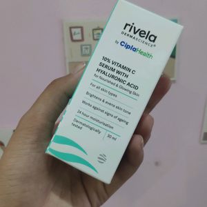 Rivela Vitamin C + Hyaluronic Acid  Serum