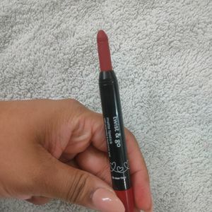 Plum Matte Lip Crayon In Shade 126 Dear Fiery