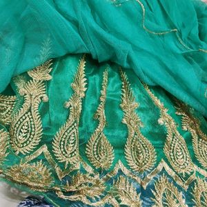 Girls' Anarkali In SALE 💰🛒💰