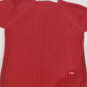 Used Men Sweater In Very Good Condition Medium Siz