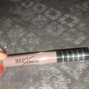 Iba Halal Liquid Matt Lipstick