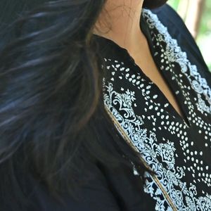 Black Nairacut Kurti