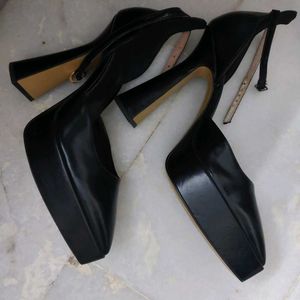 Org. H&M Platform Heels