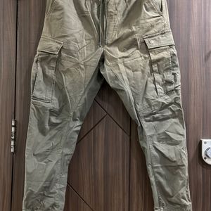 H&M Original Cargo M Size Waist 32/34 New Condition